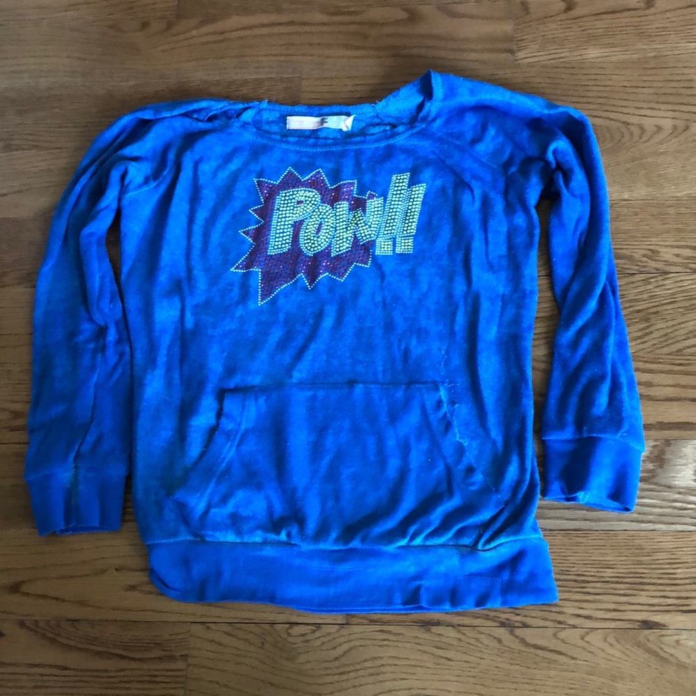 Youth XL Long sleeve shirt with front pocket.